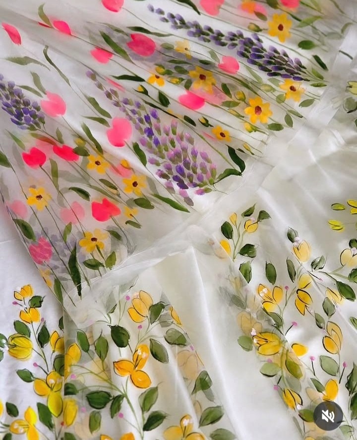 White Multicolor Floral Printed Organza Saree